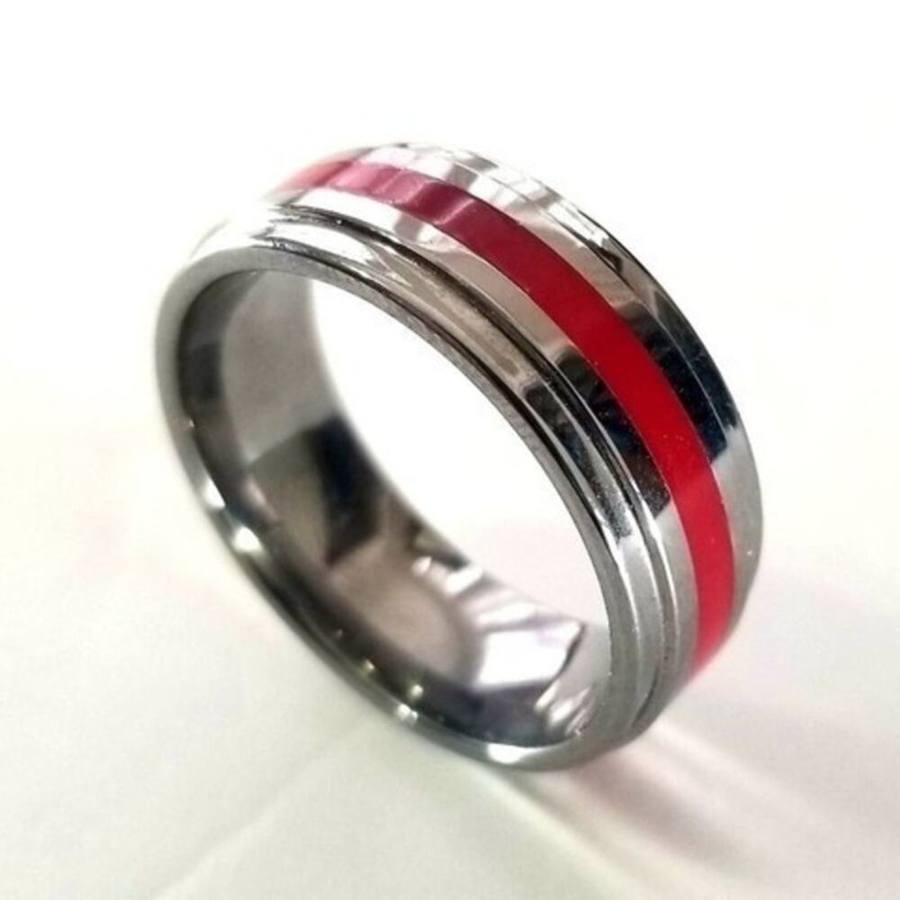 men's new tungsten silver with red line ring size 13.5